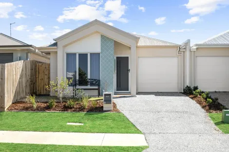 4 Daisy St, Ripley, QLD 4306