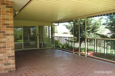 Property photo of 11 Minimbah Close Hillvue NSW 2340