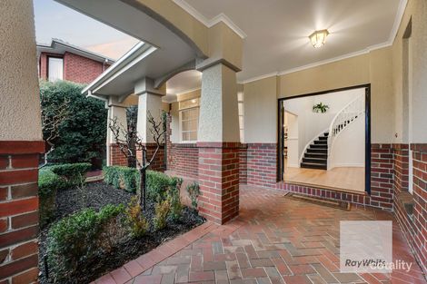 Property photo of 40 Hartley Crescent Greenvale VIC 3059
