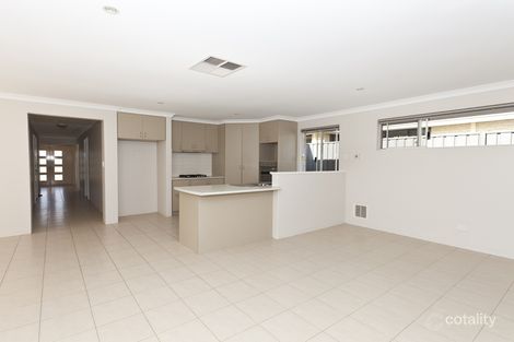 Property photo of 5 Witney Close High Wycombe WA 6057