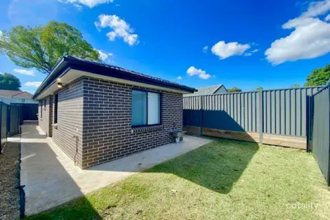 65 Station St, Guildford, NSW 2161