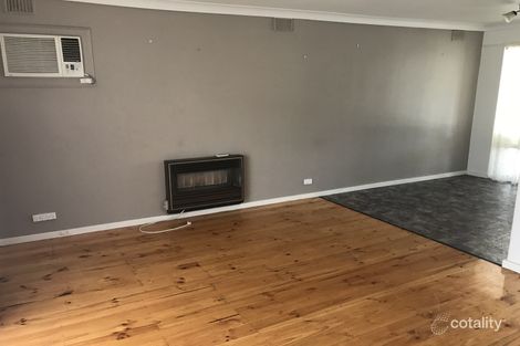 Property photo of 33 Arnold Drive Hackham SA 5163