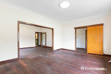 Property photo of 35 Walpole Street St James WA 6102
