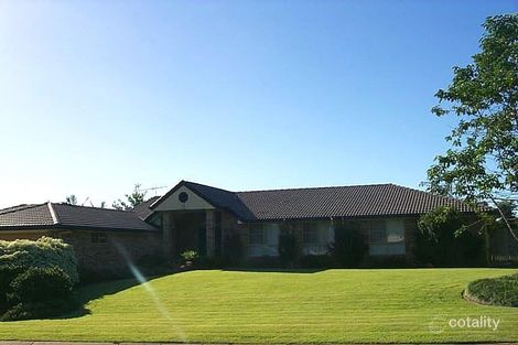 9-11 Grenaid Ct, Wellington Point, QLD 4160