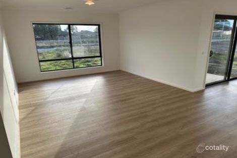 Property photo of 12 Dotterel Street Beveridge VIC 3753