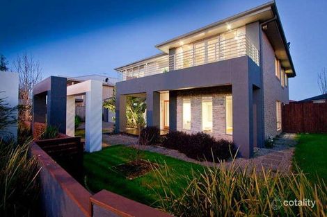 Property photo of 2 Waterbush Crescent Lyndhurst VIC 3975