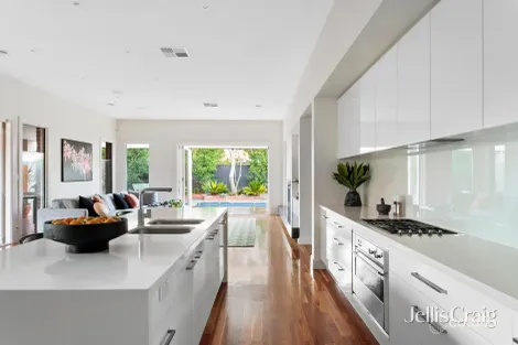 Property photo of 8 Campbell Street Bentleigh VIC 3204