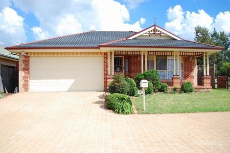 15 Lakeside St, Currans Hill, NSW 2567