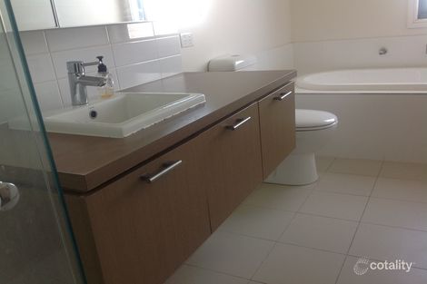 Property photo of 36 Edgbaston Way Mulgrave VIC 3170