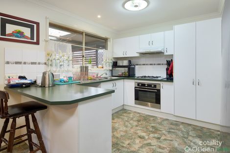 Property photo of 10 Eden Place Drouin VIC 3818