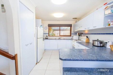 Property photo of 894 Clinton Avenue West Albury NSW 2640