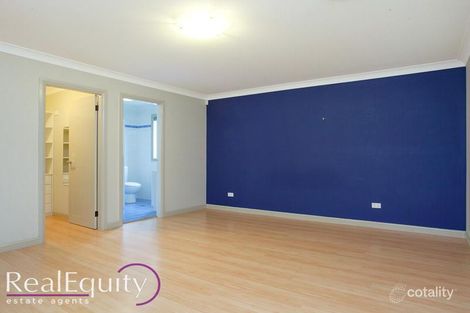 Property photo of 4 Restio Court Voyager Point NSW 2172