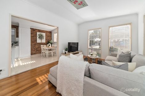 Property photo of 12 Wallowa Crescent Frankston North VIC 3200