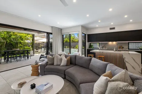 Property photo of 1/98 Oceanic Drive Warana QLD 4575