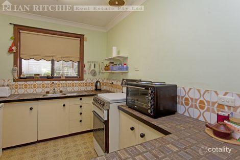 Property photo of 2/585 Heathwood Avenue Lavington NSW 2641