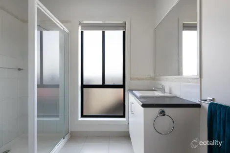 Property photo of 8A Condon Street Kennington VIC 3550