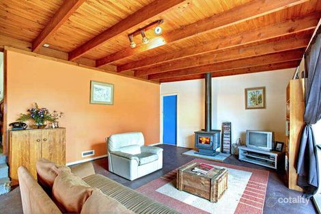 Property photo of 4 Angus Street Hadfield VIC 3046
