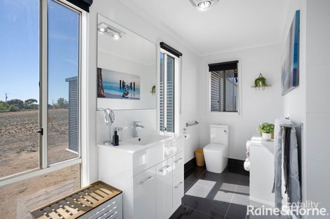Property photo of 76 Clifftop Drive Sunnyside SA 5253