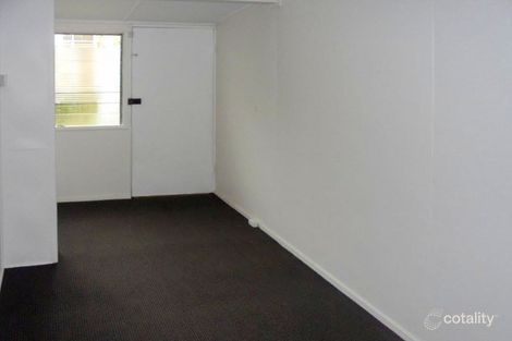 Property photo of 2/9 Quarry Street Ipswich QLD 4305