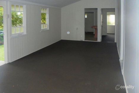 Property photo of 2/9 Quarry Street Ipswich QLD 4305