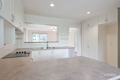 Property photo of 66 Birkenhead Drive Kilsyth VIC 3137