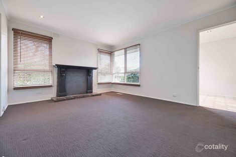 Property photo of 66 Birkenhead Drive Kilsyth VIC 3137