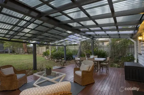 Property photo of 91 Bridge Street Mount Lofty QLD 4350