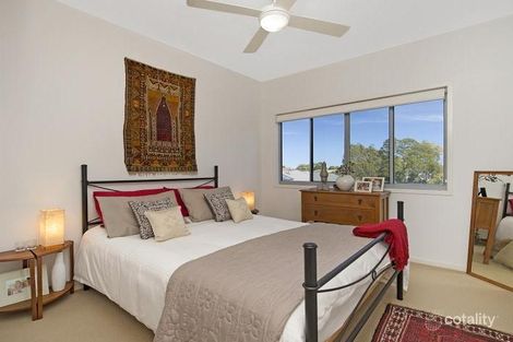 Property photo of 4/11 Wattle Avenue Bongaree QLD 4507