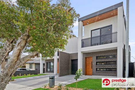 Property photo of 41B Brallos Avenue Holsworthy NSW 2173