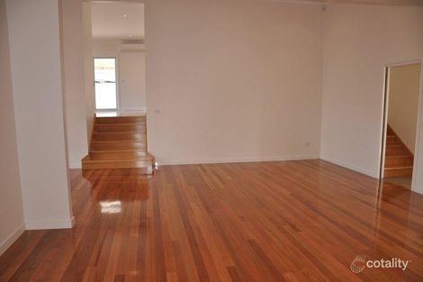 Property photo of 14 Foxtail Terrace South Morang VIC 3752
