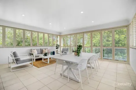 Property photo of 27 Viewpoint Drive Springfield Lakes QLD 4300