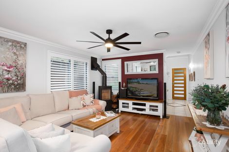 Property photo of 42 Wattlecliffe Drive Blaxland NSW 2774