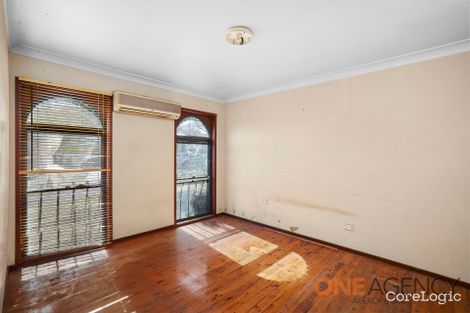 Property photo of 16 Naylor Place Ingleburn NSW 2565