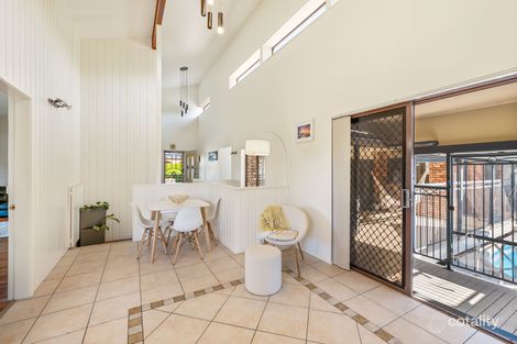 Property photo of 1 Fairburn Close Jewells NSW 2280