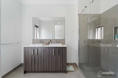 Property photo of 37 Growth Drive Weir Views VIC 3338