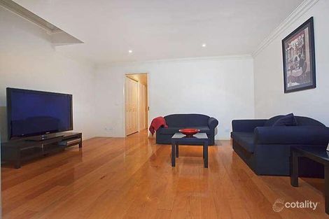 Property photo of 211 Stockmans Way Kensington VIC 3031