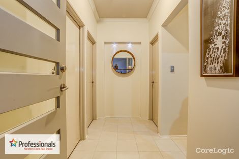 Property photo of 15 Dania Way Butler WA 6036