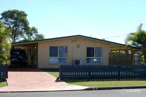 119 Limpus St, Urangan, QLD 4655
