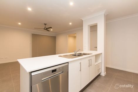Property photo of 2 Lily Avenue Coomera QLD 4209