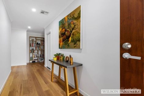 Property photo of 14 Pinnacle Chase Beveridge VIC 3753