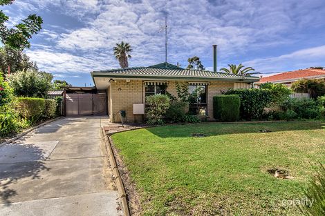 Property photo of 15 Adamson Road Parmelia WA 6167