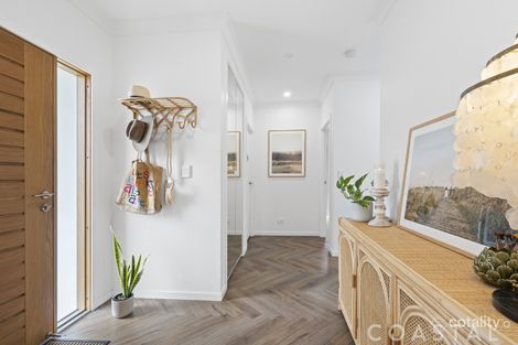 Property photo of 28 Majorca Crescent Varsity Lakes QLD 4227