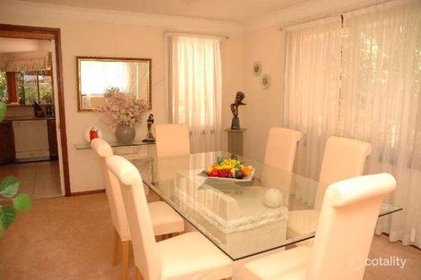 Property photo of 5 Highclere Place Castle Hill NSW 2154