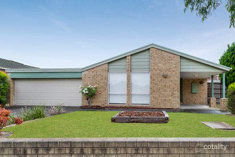 Property photo of 3 Oakwood Drive Carrum Downs VIC 3201