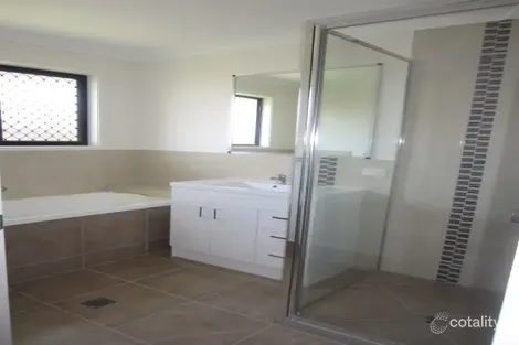 Property photo of 37 Epping Way Mount Low QLD 4818