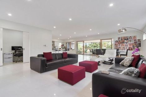 Property photo of 74 Fortescue Avenue Seaford VIC 3198