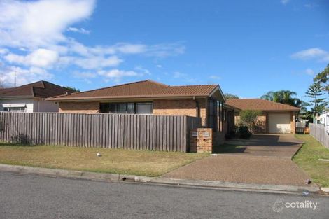 1/7 Nichols Ave, Gorokan, NSW 2263