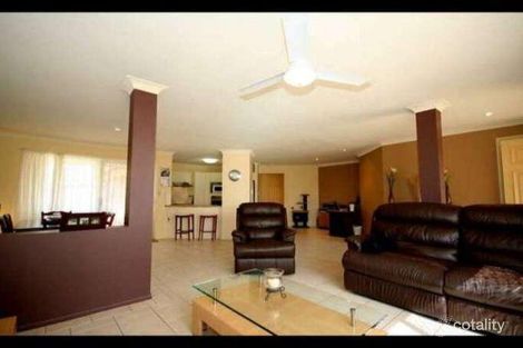 18 Bowerbird Pl, Burleigh Waters, QLD 4220