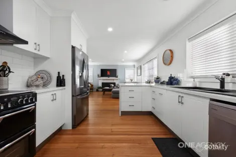 4 Ollington St, Forest, TAS 7330