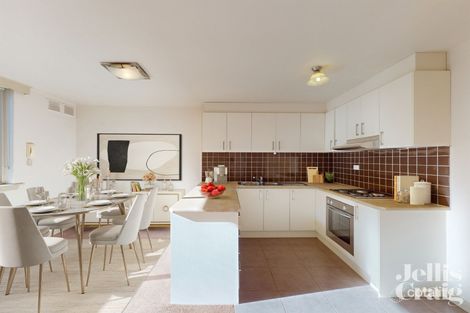 25/1072 Whitehorse Rd, Box Hill, VIC 3128